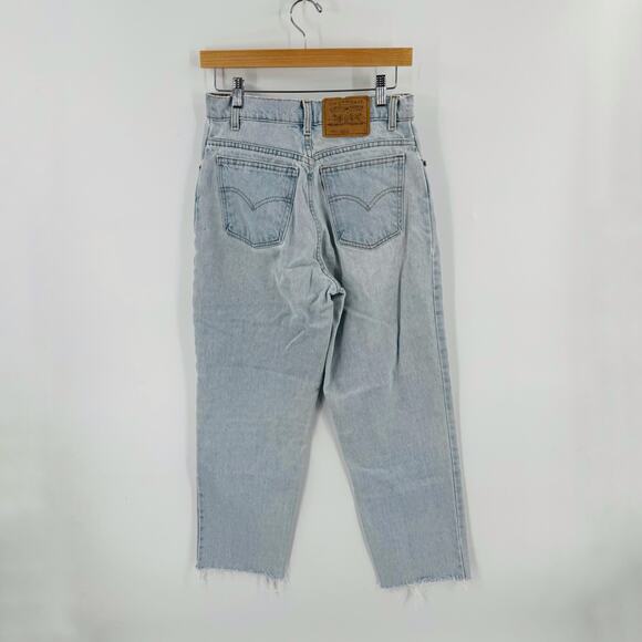Vintage Levi’s Orange Tab High Rise Straight Leg Jeans 8 Long Light Wash - Picture 2 of 9